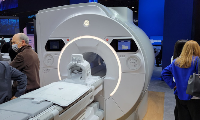 GE Signa Hero MRI scanner